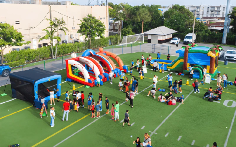 Party with inflatables and gellyball